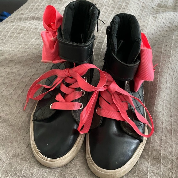 jojo siwa black high top shoes
